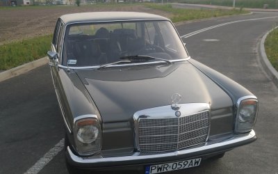 Mercedes-Benz 220D W115 1970