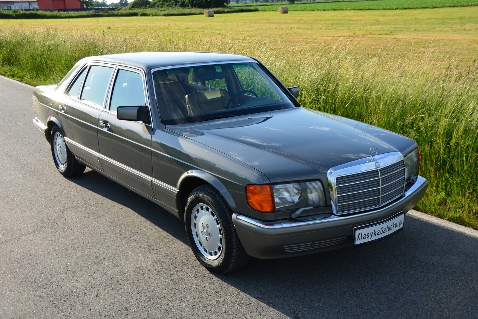 W 126 мерседес фото