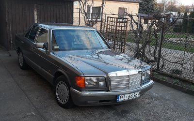 Mercedes-Benz 300SE W126 1990