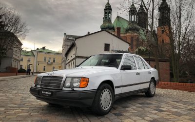 Mercedes-Benz 300D W124 1987