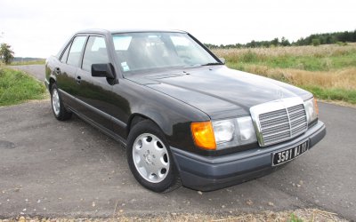 Mercedes-Benz 300D W124 1989