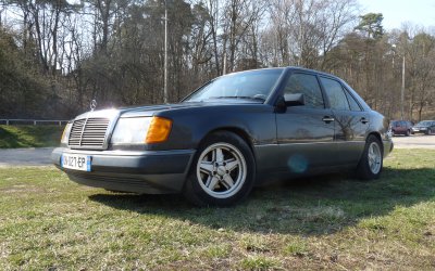 Mercedes-Benz 300D W124 1991