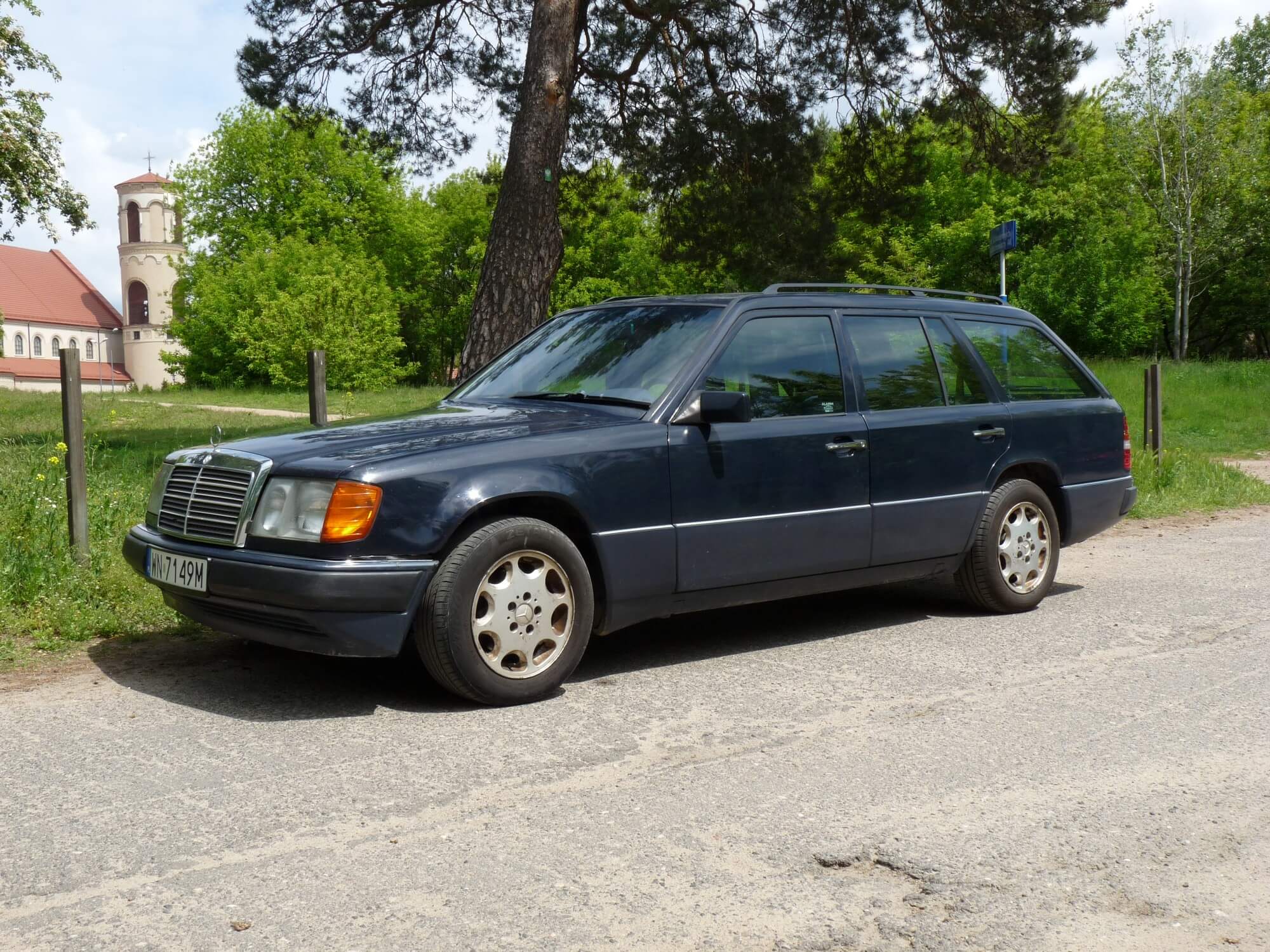 Mercedes-Benz 300TE S124