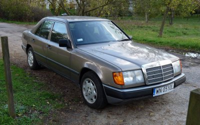 Mercedes-Benz 230E W124 1989