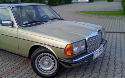 Mercedes-Benz 240D W123 1980