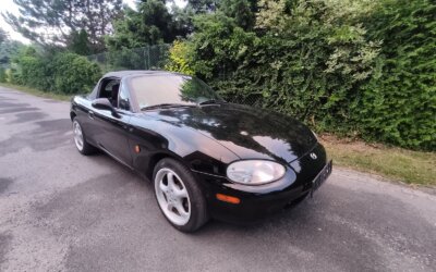 Mazda MX5 2000