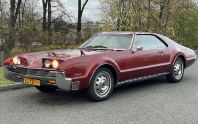 Oldsmobile Toronado De Luxe 1965