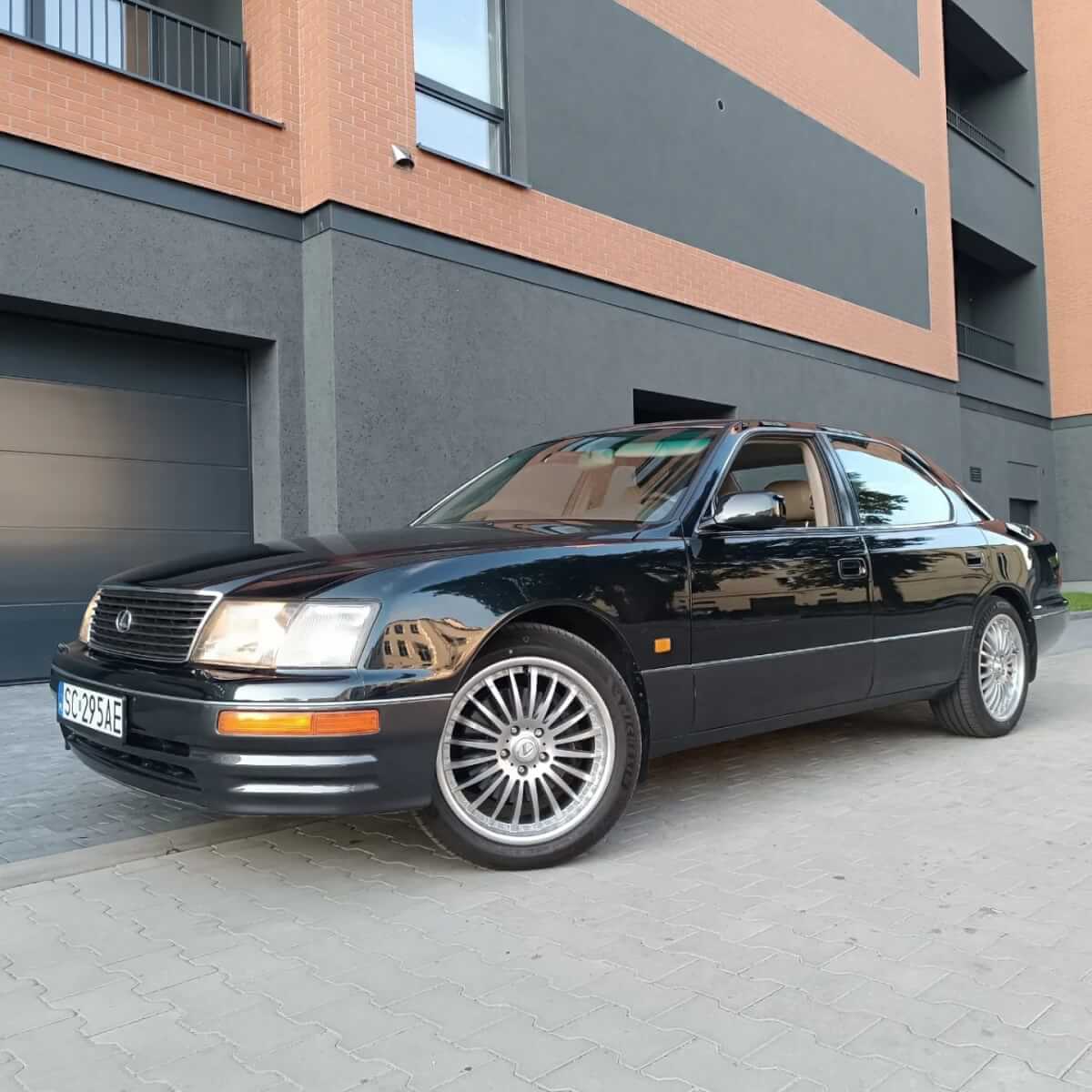 Lexus LS400 UCF20