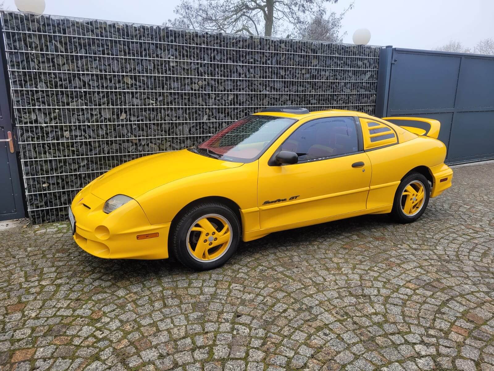 Pontiac Sunfire