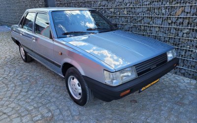 Toyota Camry V10 1983