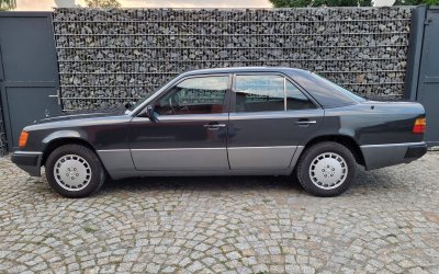 Mercedes-Benz 300E W124 4Matic 1990