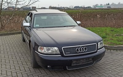 Audi A8 D2 2000